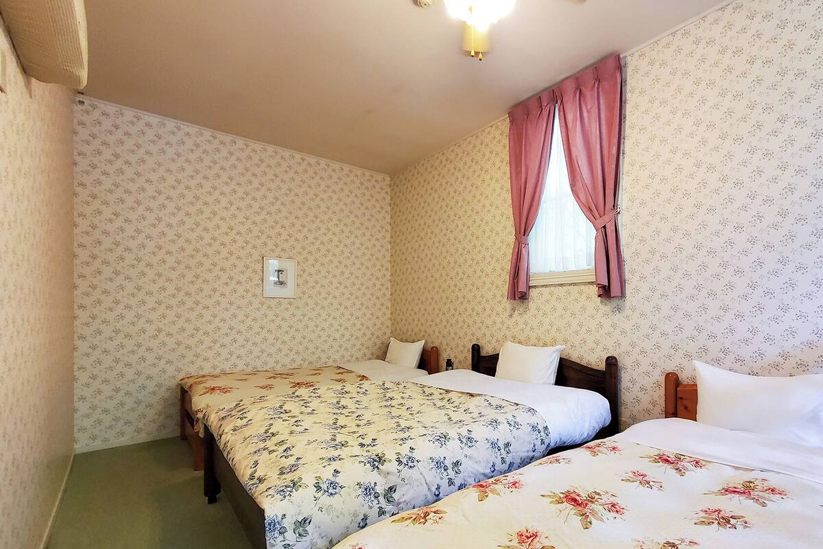 1 bedroom, WiFi (free)