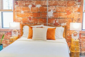 1 dormitorio, tabla de planchar con plancha, wifi gratis y ropa de cama