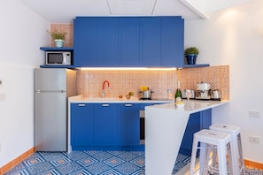 Private kitchen - Stylish & Elegant Flat with Terrace (Sorrento)