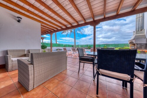 Villa Arena Blanca - Pool, Ping-pong and BBQ By LVH