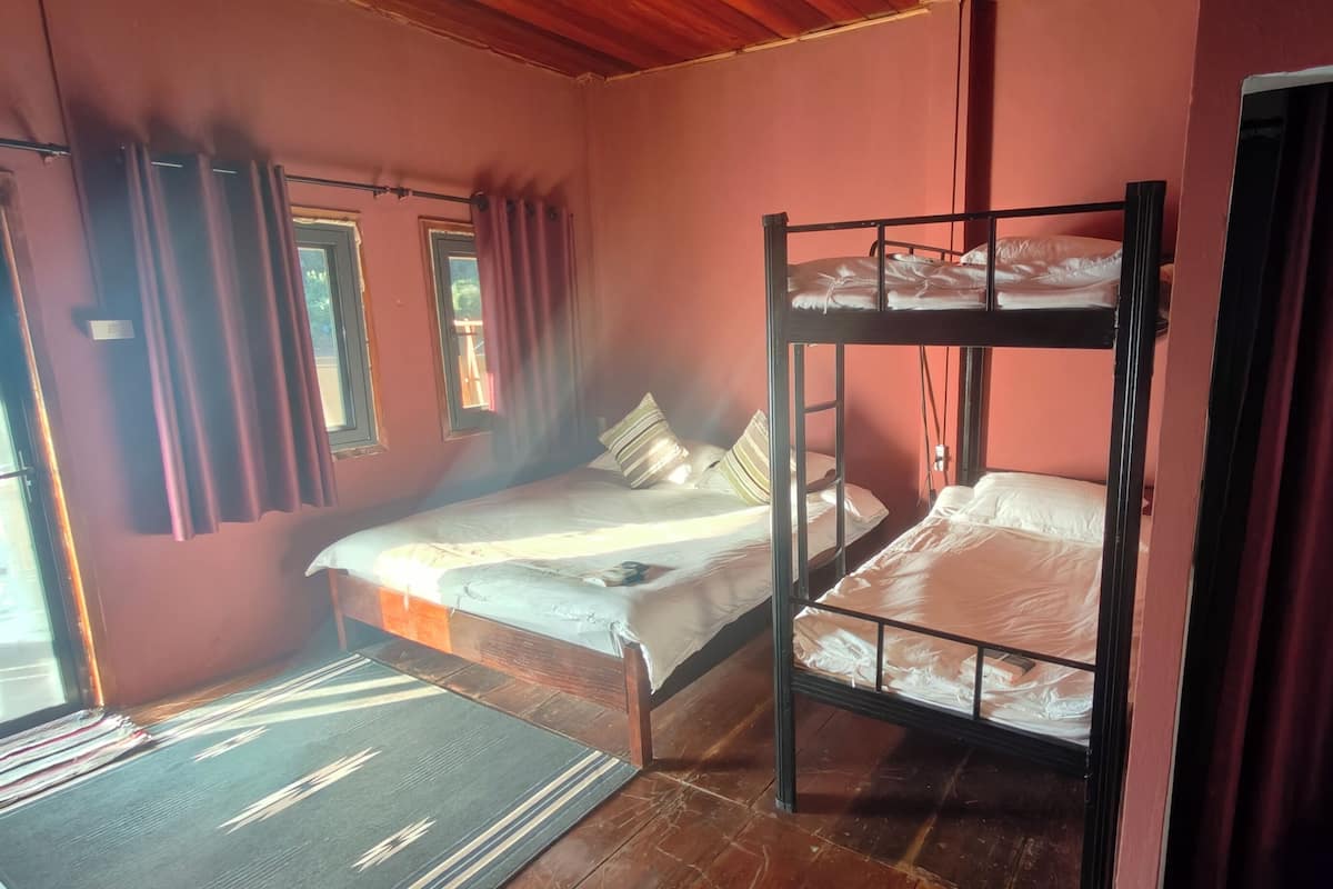 Comfort Triple Room, Balcony, River View