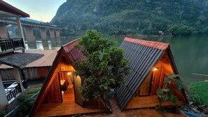 View from property - Pont Inn Nong Khiaw (Nong Khiaw)