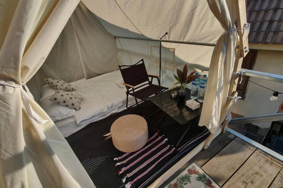 Economy Tent