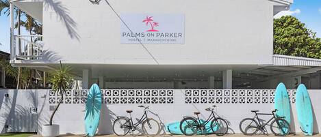 Fachada de la propiedad