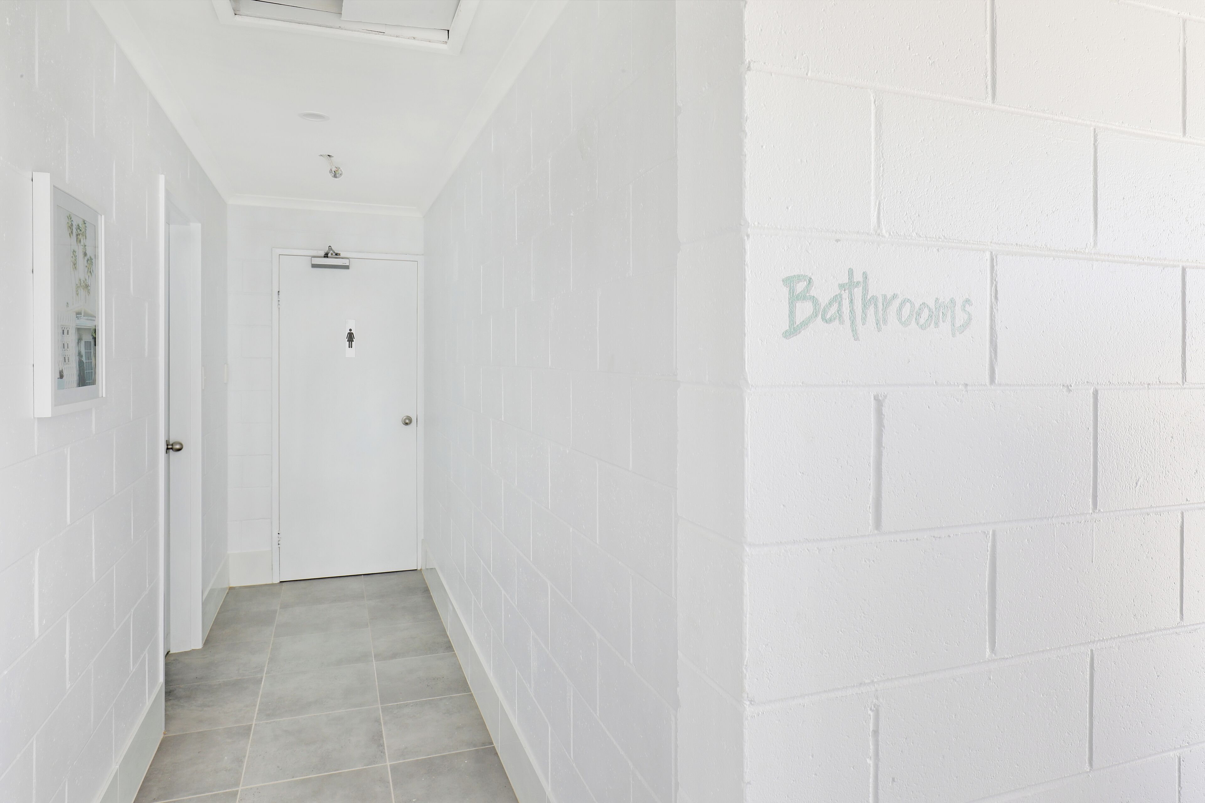 Dusche, Handtücher, Seife, Toilettenpapier