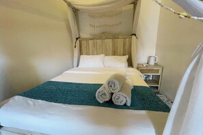 Premium Room | Free WiFi, bed sheets - The Beach Calatagan Mediterraneo powered by Cocotel (Calatagan)