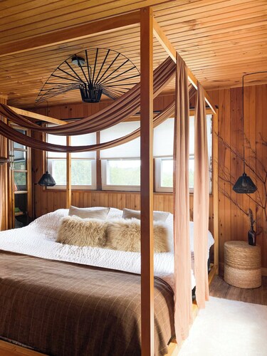 Horse Farm Haven in the Catskills – Rustic Charm Meets Serene Countryside