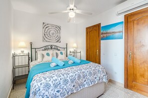 2 habitaciones, tabla de planchar con plancha y wifi gratis 