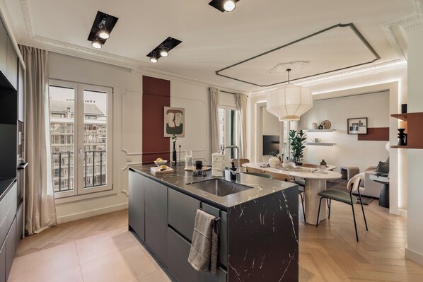 Interior - Fener - 3 bedrooms in La Dreta de l'Eixample (Barcelona)