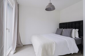1 室のベッドルーム、アイロン / アイロン台、WiFi、ベッドシーツ