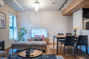Flat-screen TV - ZABO HILLS 305 (Sapporo)