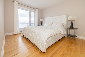 4 habitaciones, tabla de planchar con plancha, wifi y ropa de cama