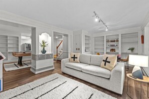 TV connectée, cheminée