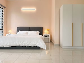 Perhetalo, patio, kulmassa | 5 makuuhuonetta, ilmainen Wi-Fi