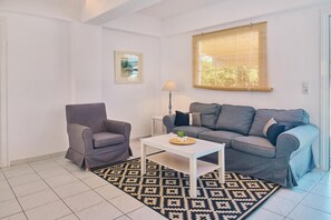 Smart TV - Villa Nefeli Periyali (Zakynthos)