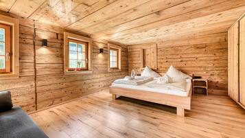 2 Schlafzimmer, Reisekinderbett, kostenloses WLAN