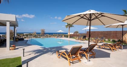 Aquarella: Stunning Villa with Pool, Steps to Sea