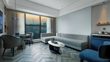 Royal Suite, City View (Free shuttle bus services will be provided during Canton Fair) | Living area