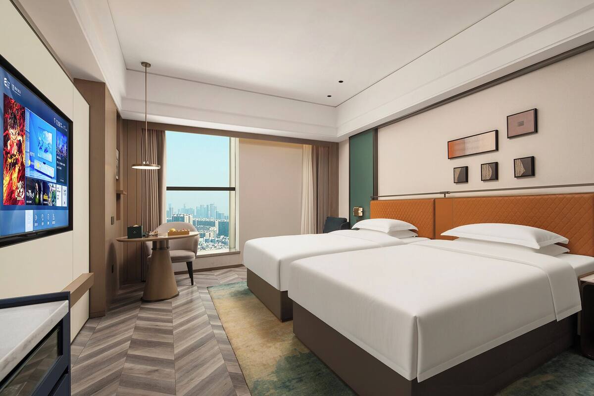 Luxury Twin Room, City View | Pemandangan dari bilik