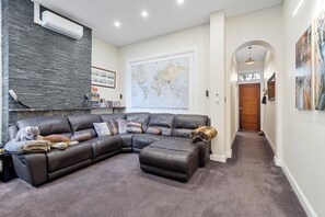 电视、立体声音响