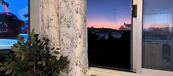 3-bedroom with greenery and Ocean view, with AC, WiFi, 5 min from Tumon Beach