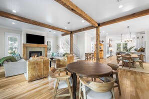 Interior - WaterColor Beach Retreat Offering a Private Pool, Golf Cart, And Full Access to the Beach Club! (Santa Rosa Beach)