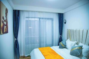 2 Schlafzimmer, Bügeleisen/Bügelbrett, kostenloses WLAN