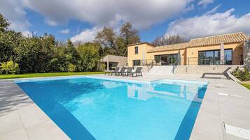 Villa | Pool | Outdoor pool