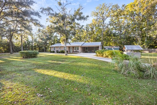 Southern Marsh Retreat