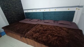 Wi-Fi gratis dan seprai linen