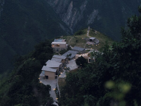 Exterior - MUUA Hotel (Chongqing)