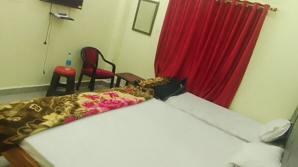 Free WiFi, bed sheets - Goroomgo A.V Priya Rajgir (Rajgir)