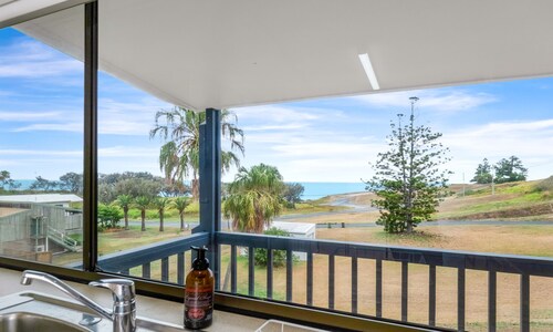 Rocky Retreat at Emu Park