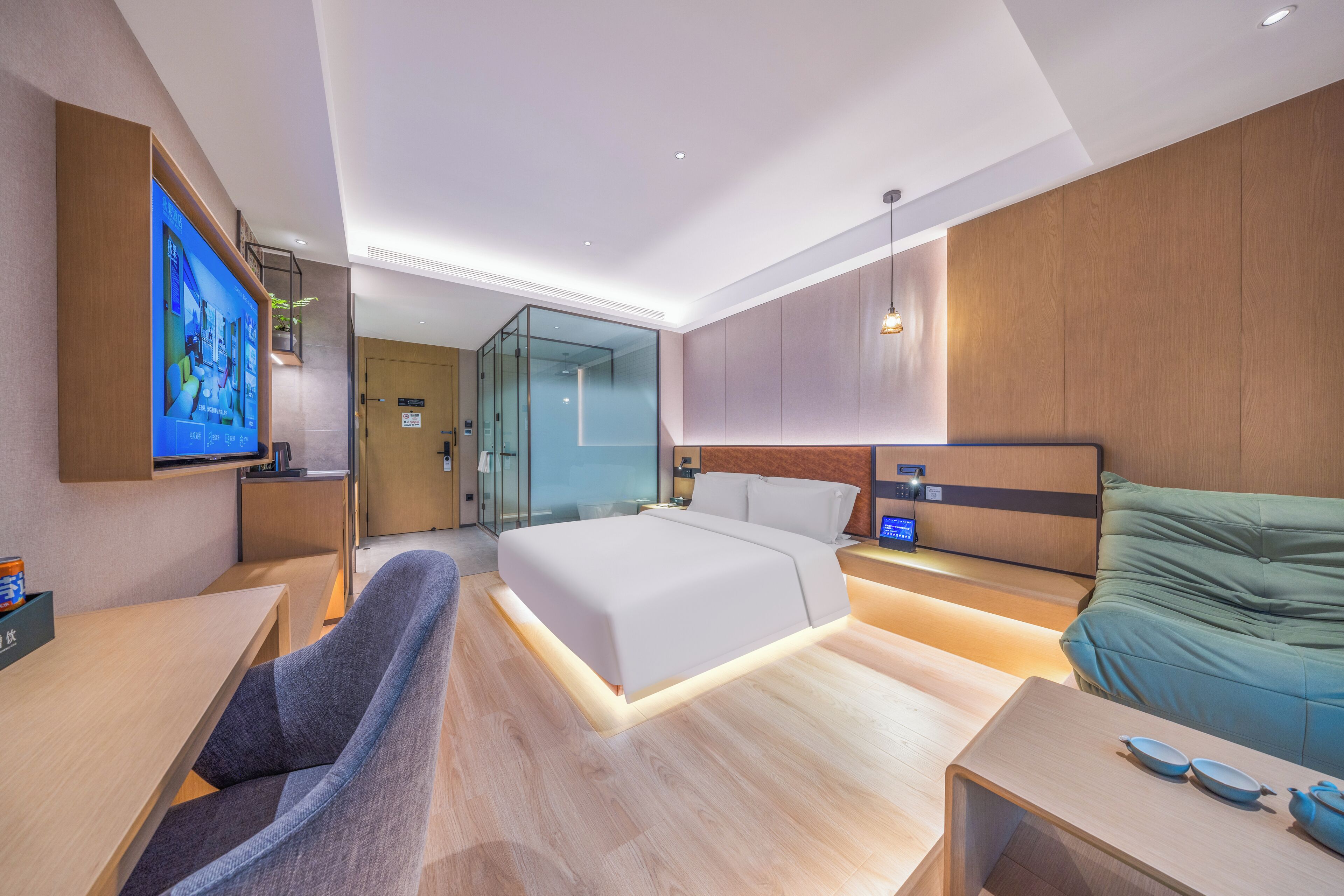 Comfort Double Room, City View | Desk, laptop workspace, soundproofing, iron/ironing board