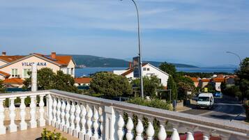 Apartment (Classic Double Room with Balcony) | Balkon