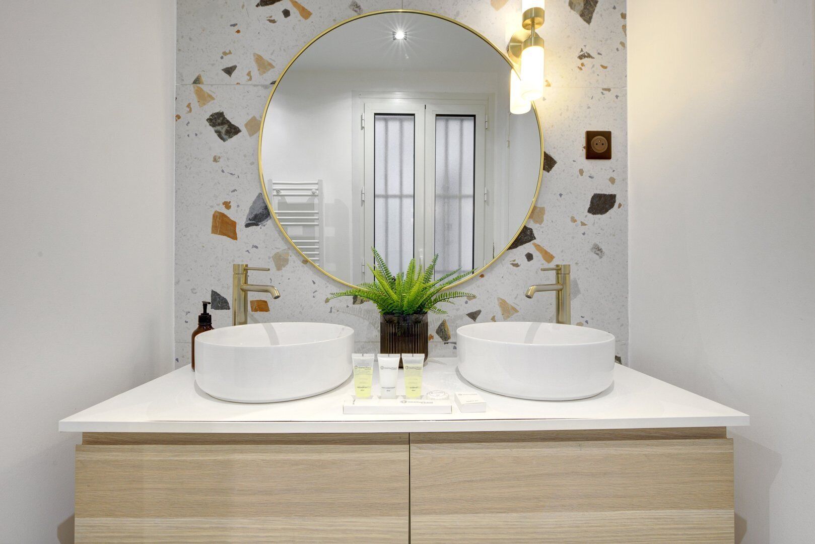 Doccia, asciugacapelli, asciugamani