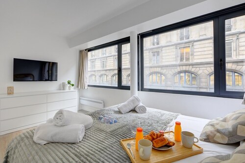 TBS 123 - Fabuleux appartement au coeur du Marais