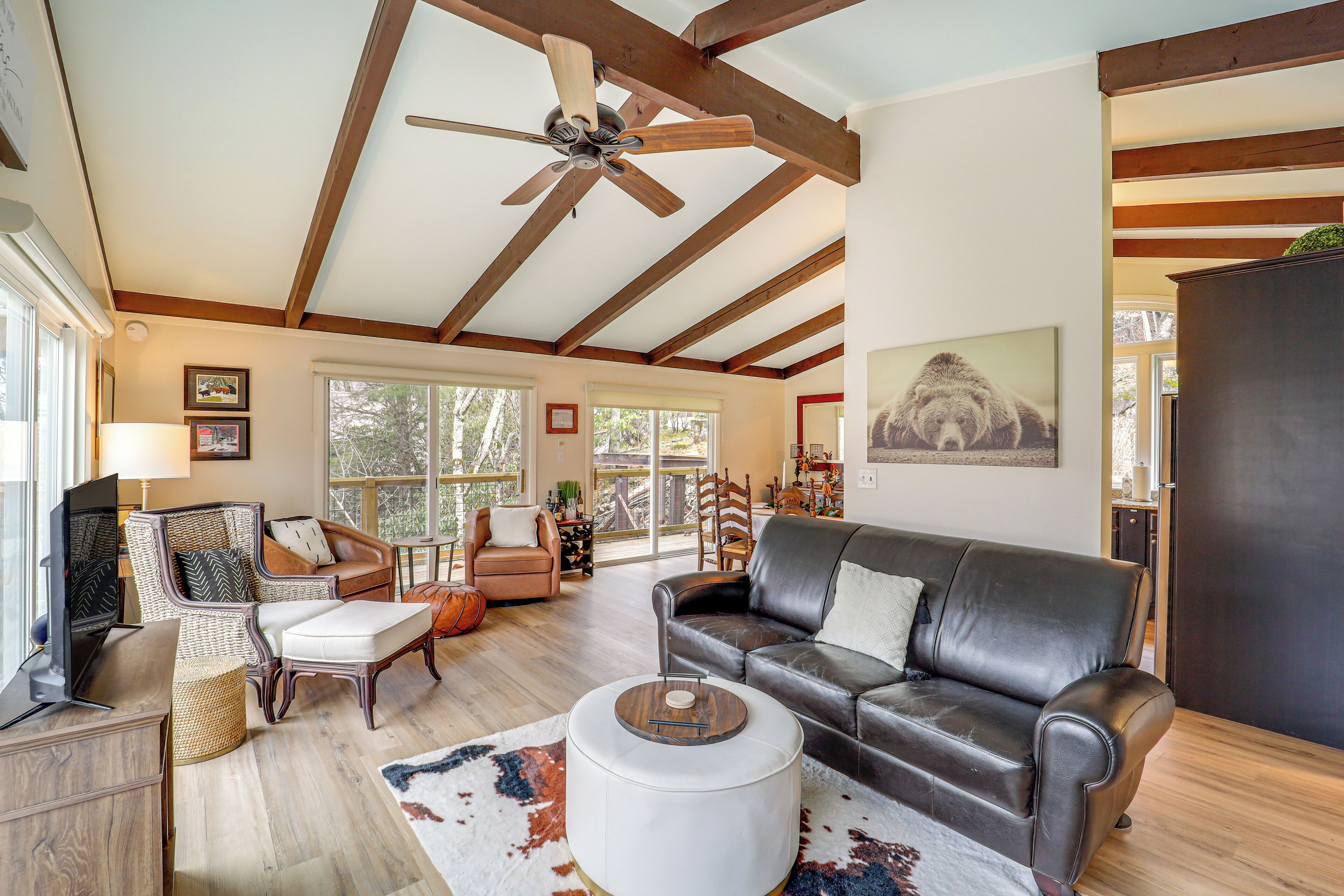 Hike, Ski & Soak: Beech Mtn Home W/ Views, Hot Tub - Beech Mountain, NC