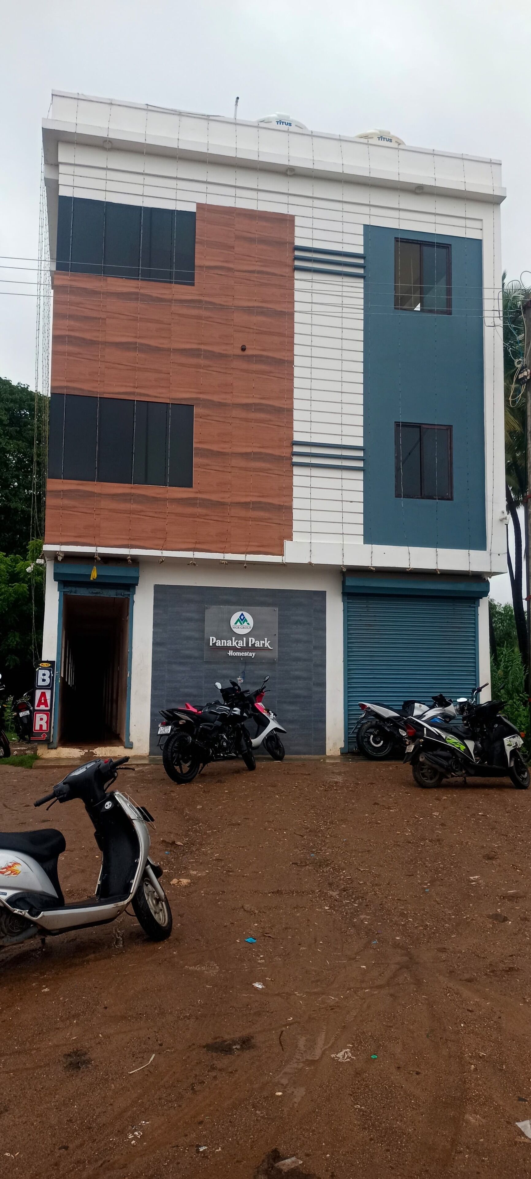 Fachada da propriedade