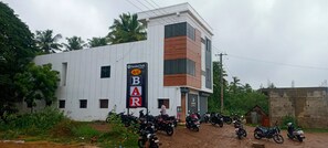 Exterior - Panakal Park Homestay (Villianur)