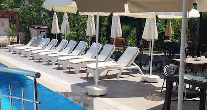 Vespera Hotel