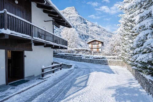 Lovely Apartment In Courmayeur