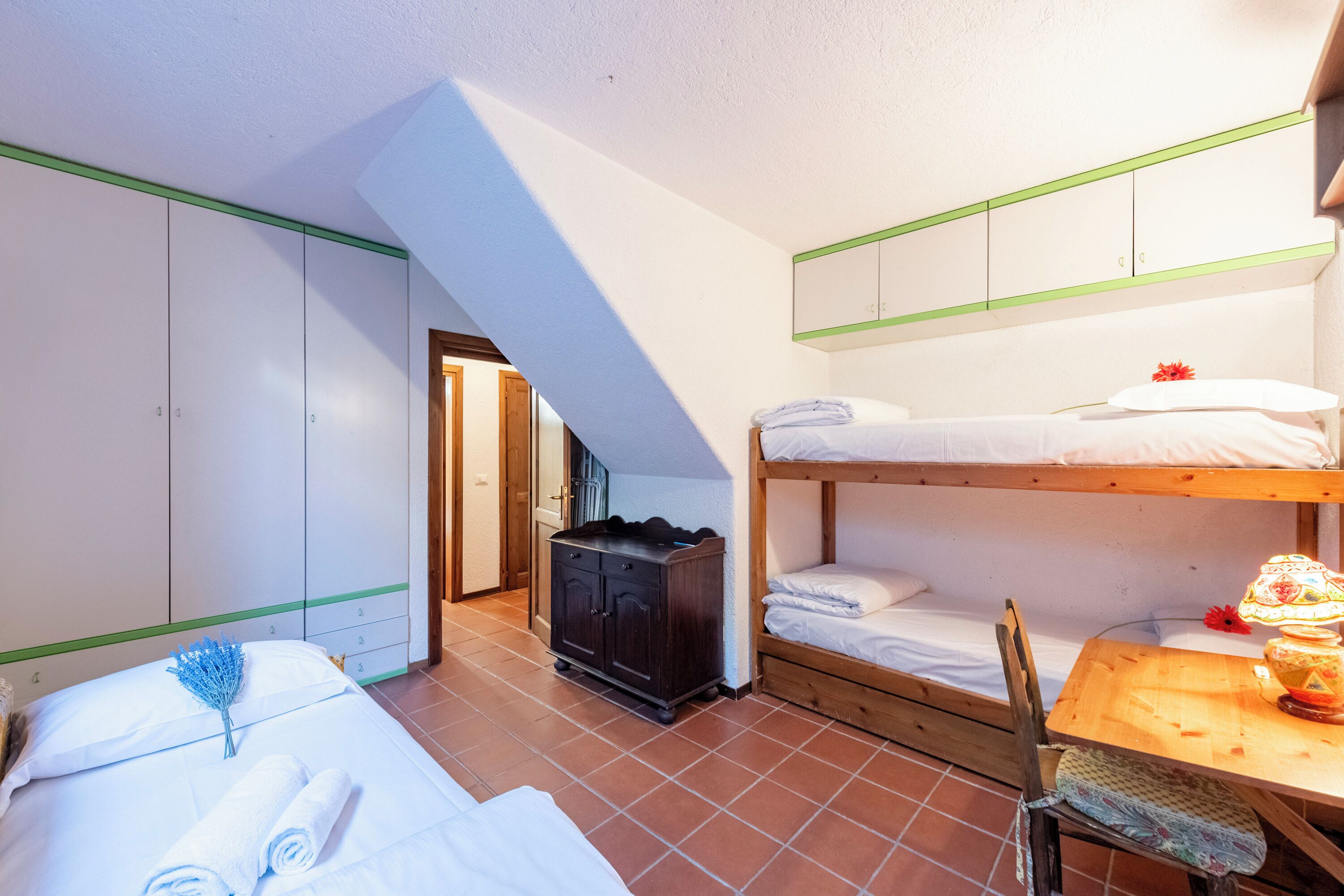 Standard Apartment, Multiple Bedrooms, 2 Bathrooms (Lovely Apartment In Courmayeur) | 2 bedrooms, iron/ironing board, WiFi, bed sheets