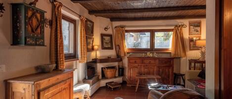 Appartement Standard, plusieurs chambres, 2 salles de bains (Lovely Apartment In Courmayeur) | Salle de séjour