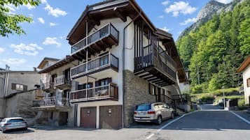 Apartemen Standar, beberapa kamar (Graceful Apartment In Courmayeur) | Eksterior