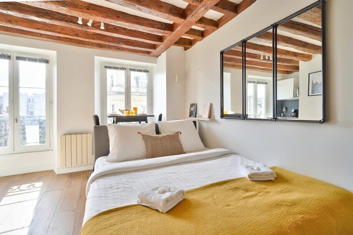 Strykejern/-brett, reiseseng for barn, wi-fi og sengetøy