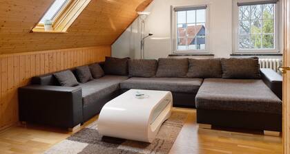 Apartment 'Stadtvilla' with Private Garden and Wi-Fi