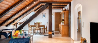 Apartamento 'Zur Sonnenterrasse' con vistas a la montaña, terraza compartida y Wi-Fi