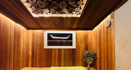 Ferienwohnung 'Mmapartment' mit Bergblick, Balkon und Wi-Fi