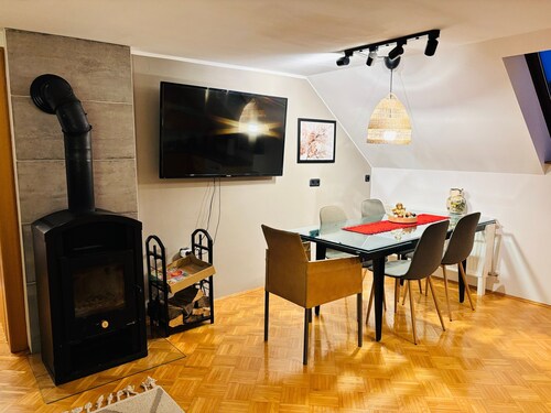 Ferienwohnung 'Mmapartment' mit Bergblick, Balkon und Wi-Fi